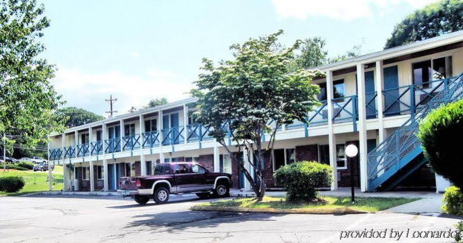 Flagship Inn & Suites Groton Exterior foto